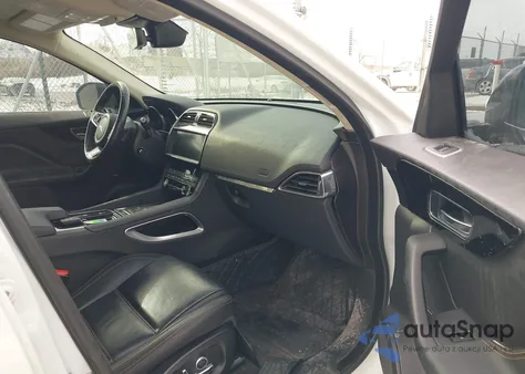 2020 Jaguar F-Pace Prestige P300 Awd Automatic z USA, uszkodzony, nr VIN SADCK2GX8LA637839